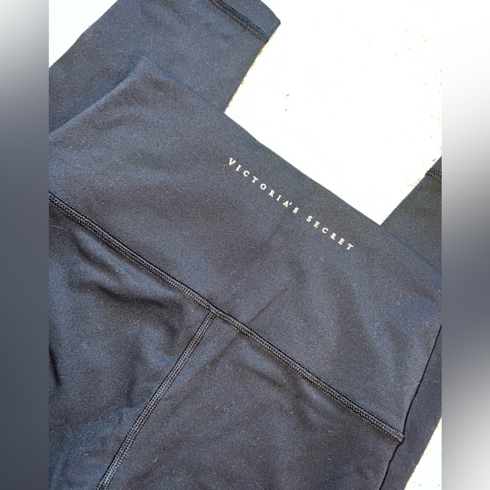 🖤Victoria Secret Plain Black High Waisted Skinny Leggings - Picture 4 of 6